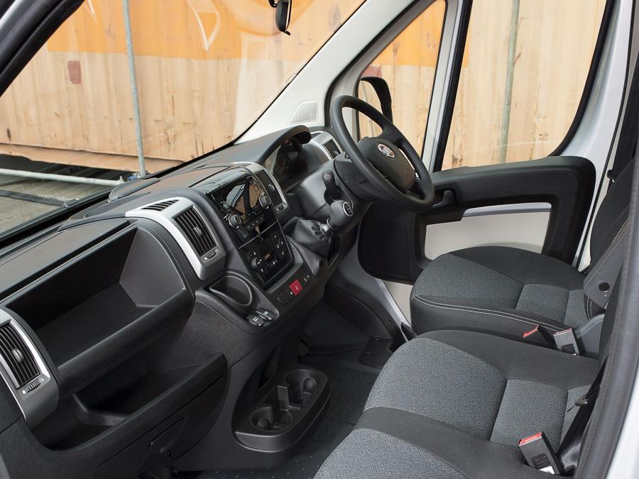  Fiat Ducato Maxi Van L3H2 2014 года  (UK) (фото 18 из 18)